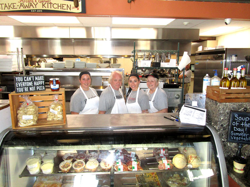 pizza shop staff